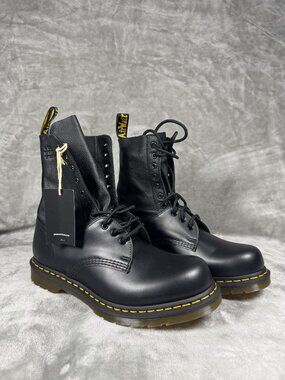 Dr. Martens X MM6 Maison Margiela Collaboration 10-Eye Black Leather Boots Chunk